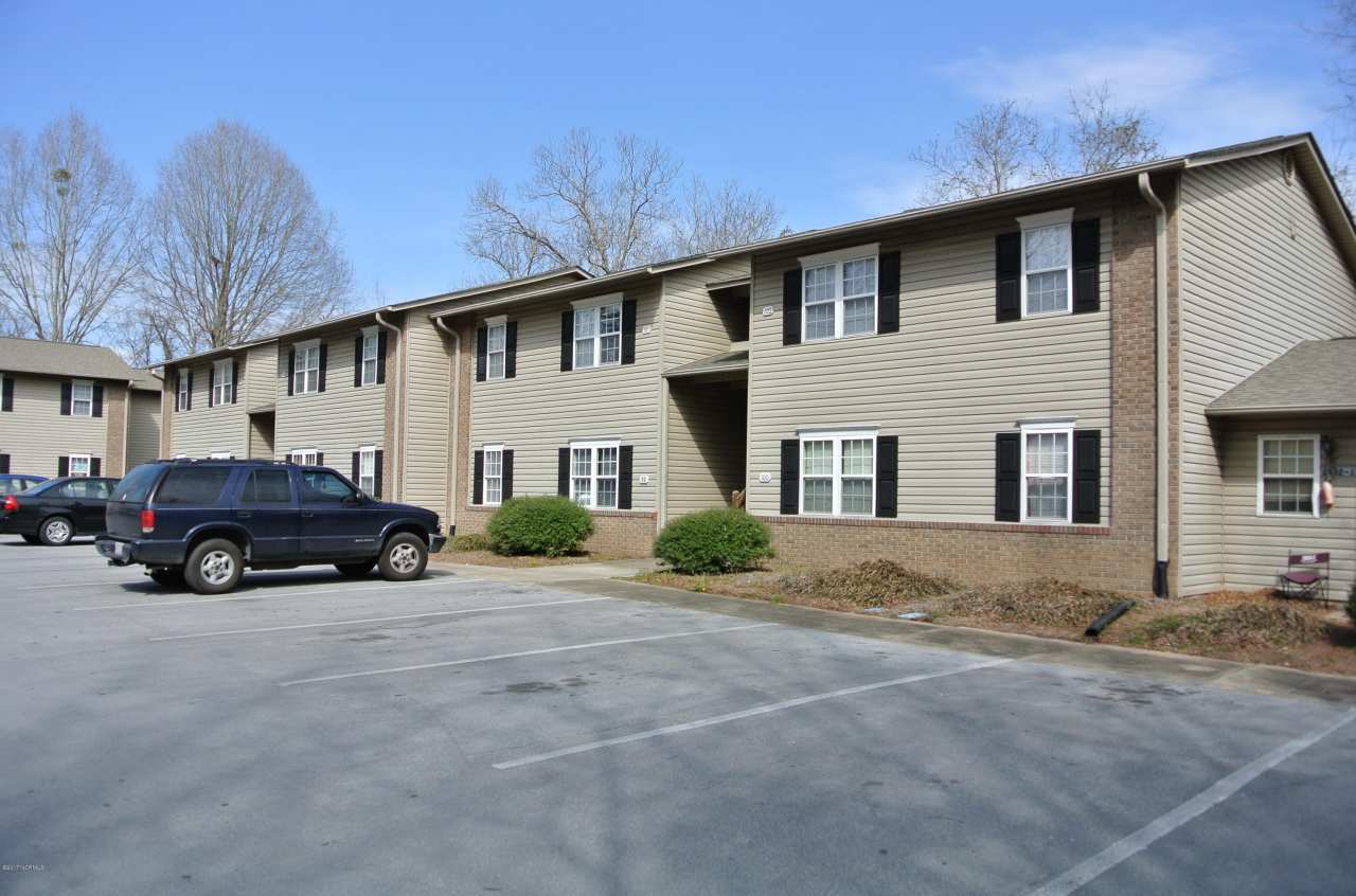 3502 Wind Hills Court unit: 107