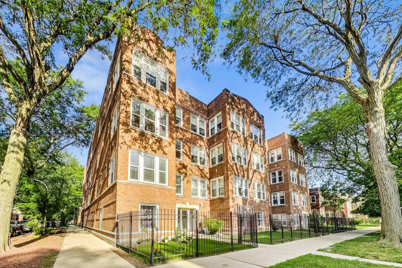 Gorgeous 2 Bed, Plus Sunroom/Office, 1 Bath with Hardwood Floors