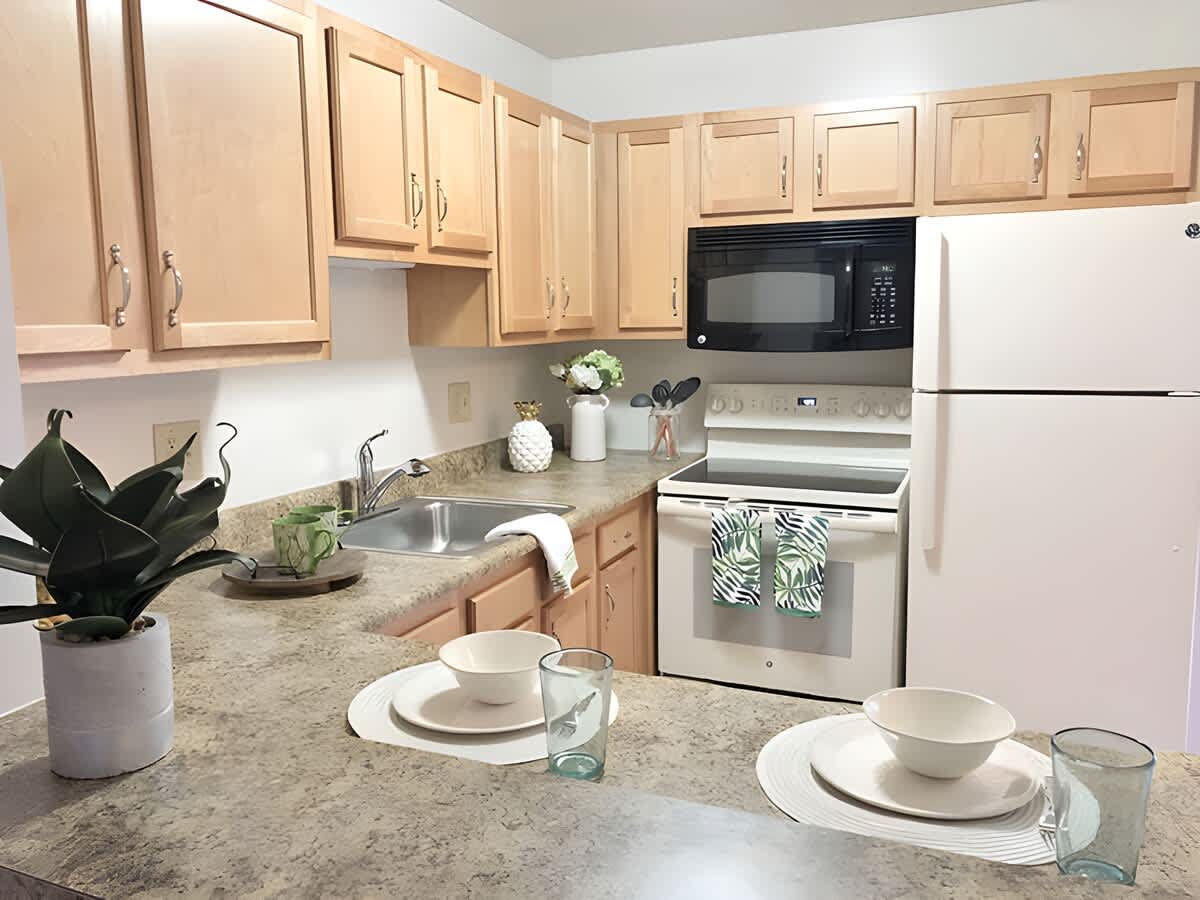 Williamsburg Village Apartments