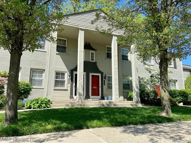 730 GRAEFIELD CT. Court