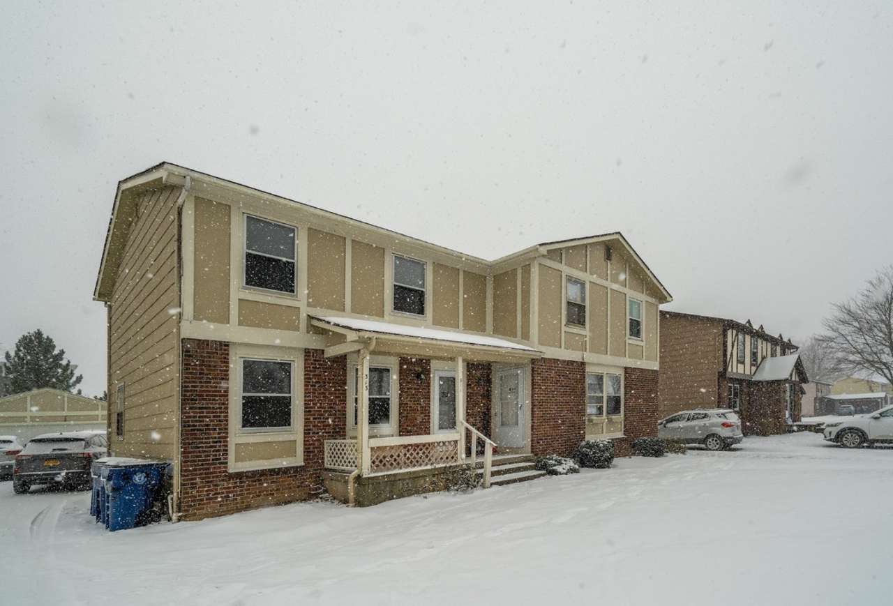 311/313 Kaymar Drive