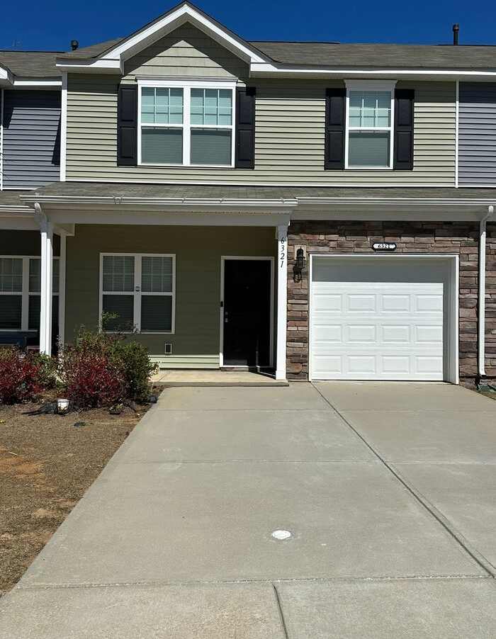 6321 Revolutionary Trail