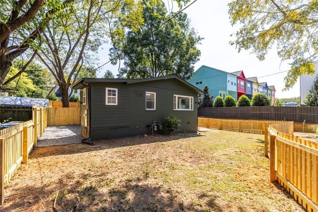 148 BIXBY Terrace SE