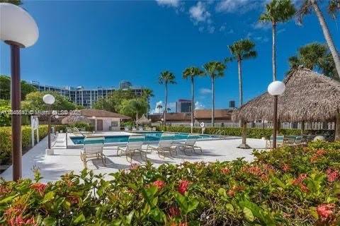 2671 Parkview Drive South