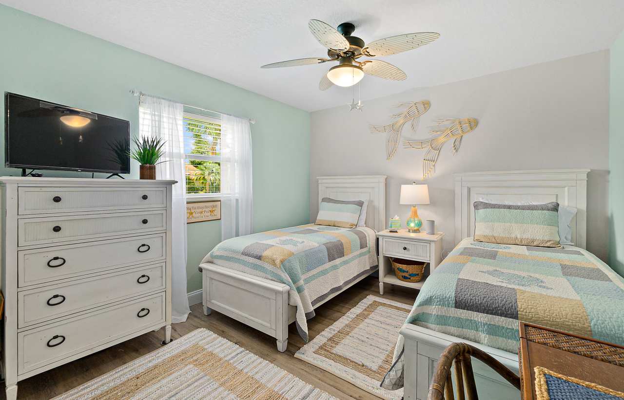 9 Collingville Court