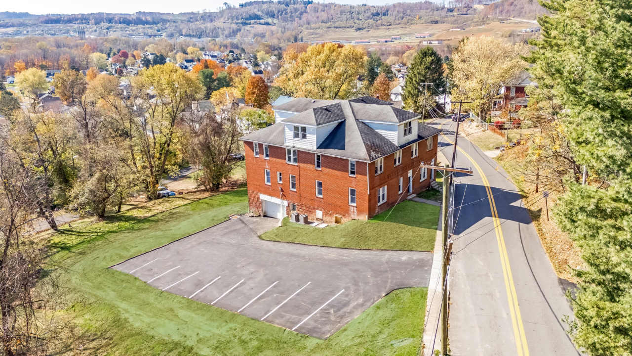 500 Dorsey Ave-1