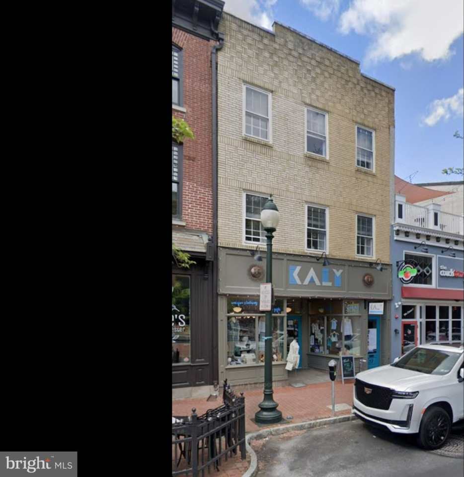 37 W GAY Street unit: 3Rd Fl