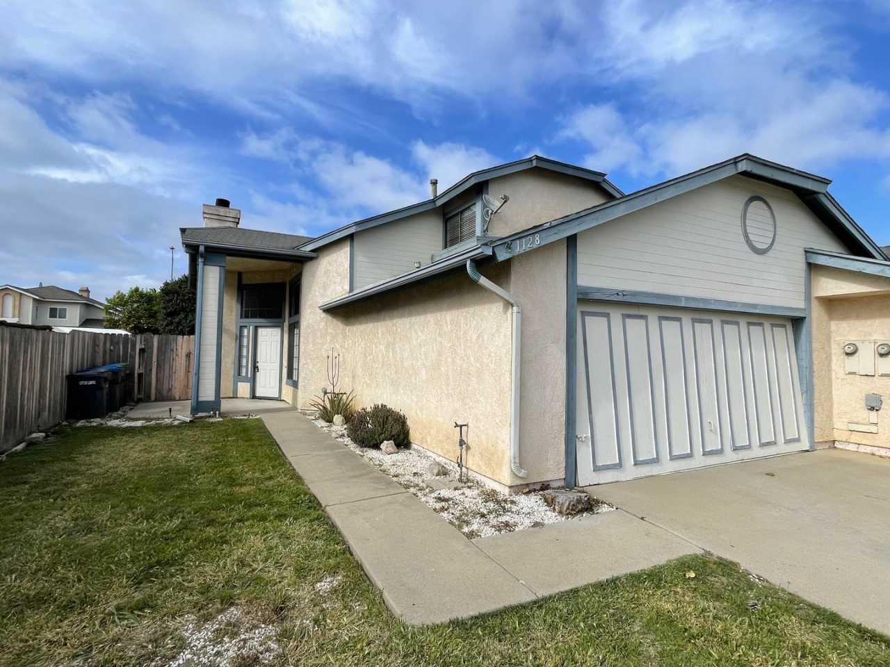 Two Story 3 Bedroom, 2 Bathroom Home Located in The Meadows!