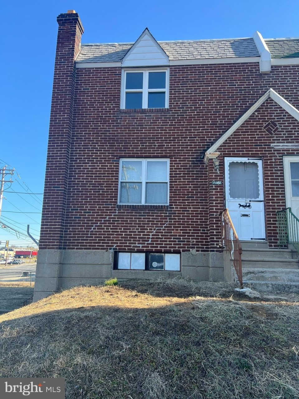 2001 MCKINLEY STREET