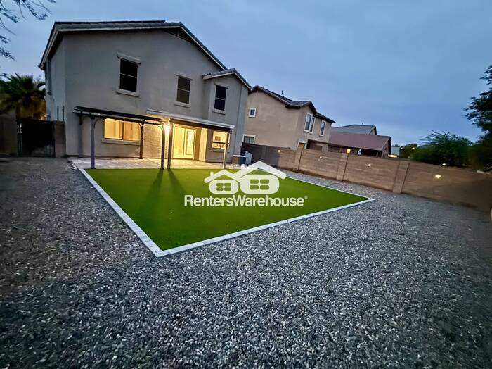 2811 South 160th Lane