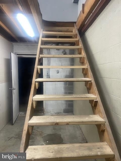 7930 PULASKI Highway