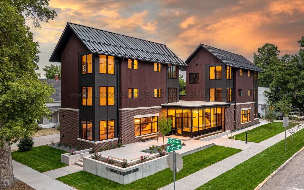 BRAND NEW luxury 4 bedroom unit right off campus!