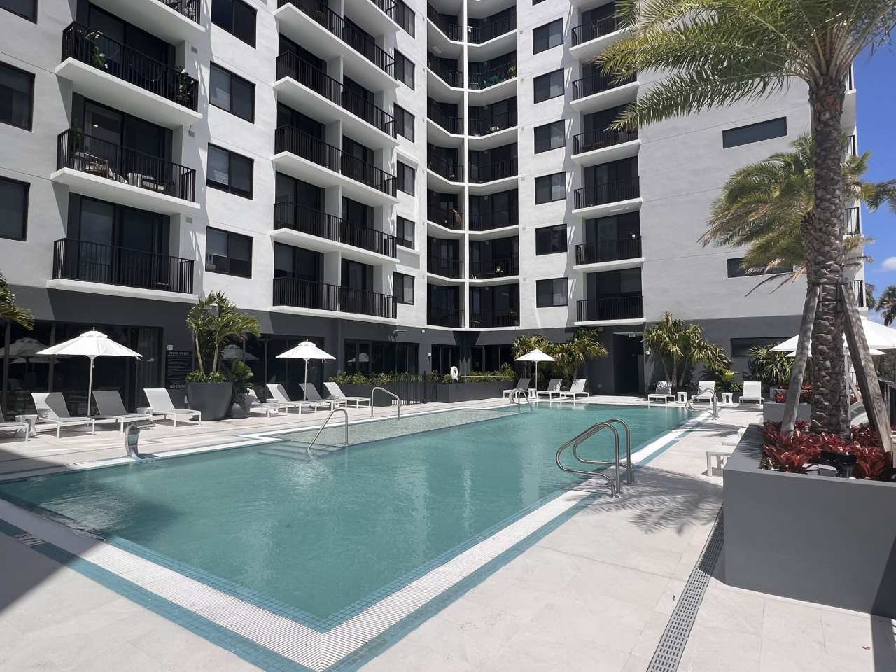 Oasis Pointe Residences