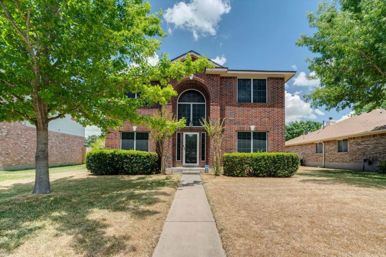 1102 Black Locust Drive West, Pflugerville, TX 78660 *MOVE IN SPECIAL*