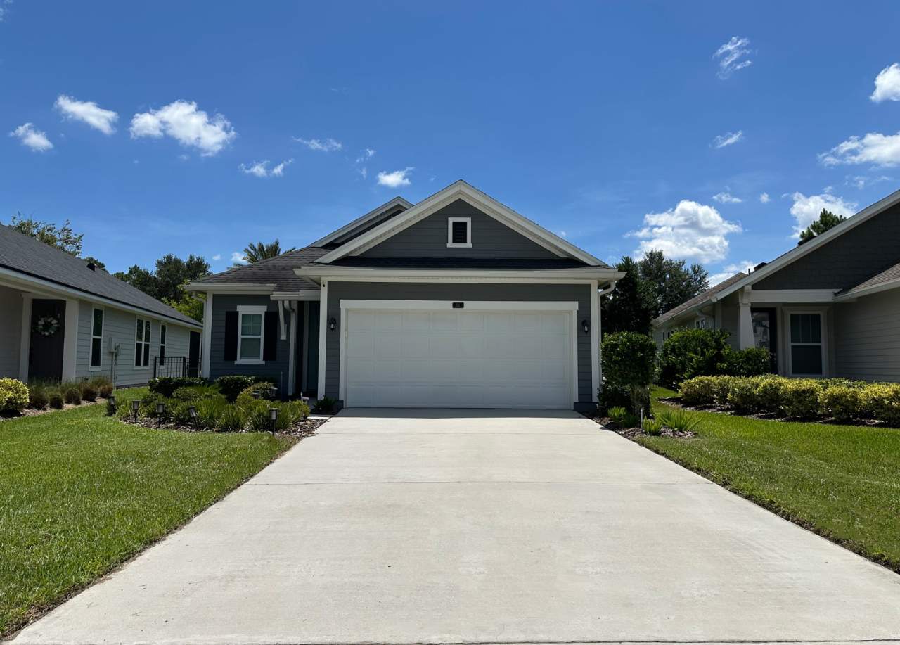 56 Vista Lake Circle