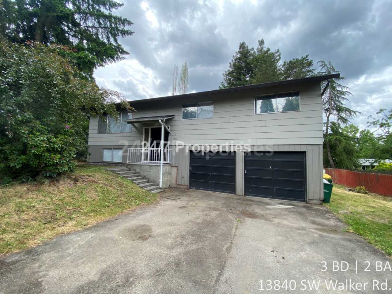 3BD I 2BA Home w/ Large Yard - Beaverton!