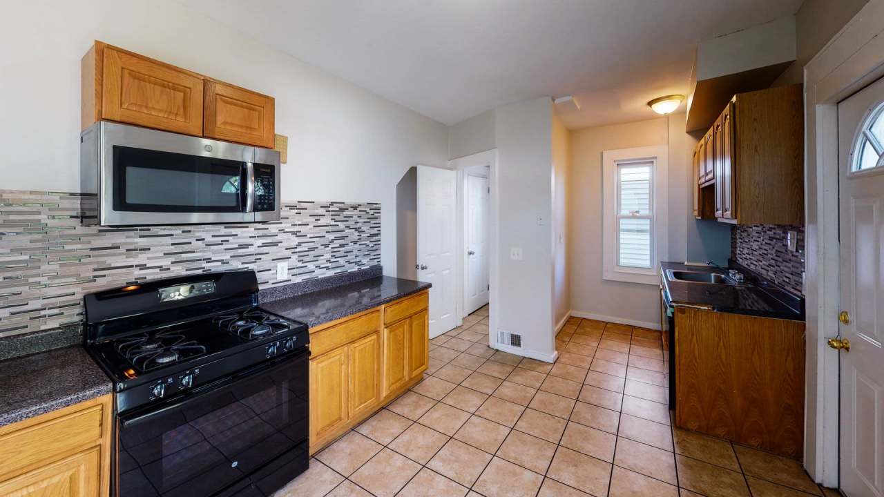 Beautiful Beaver Hills Single Family