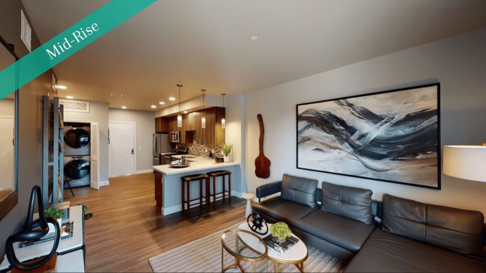 Capitol Towers – Luxury Midrise