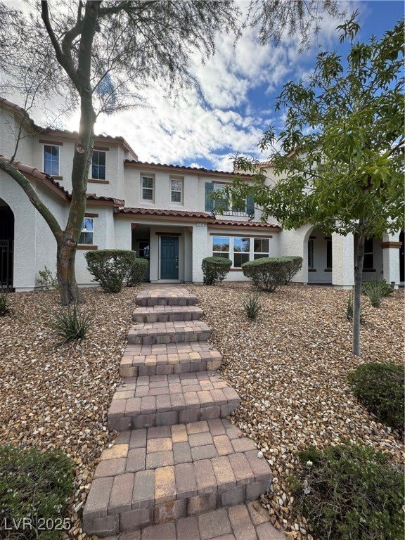 3045 Camino Sereno Avenue