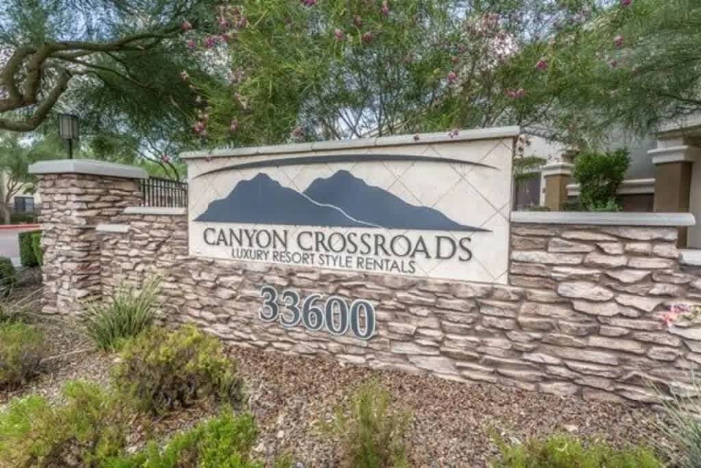 Canyon Crossroads