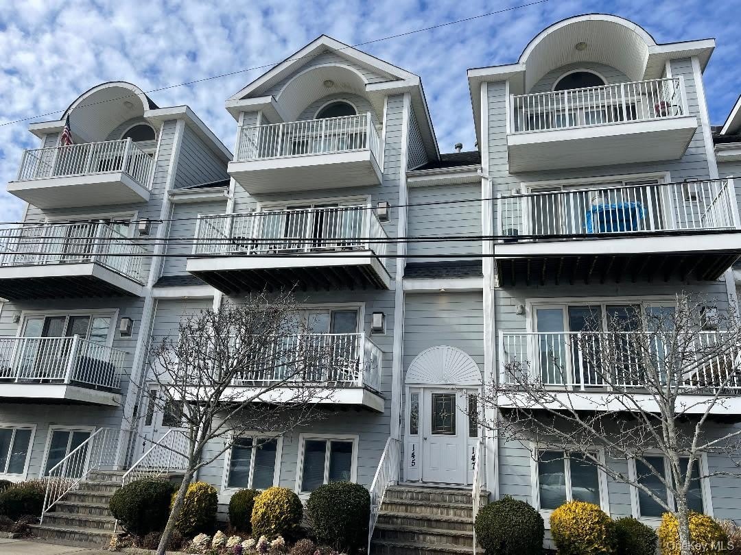 145 Monroe Boulevard