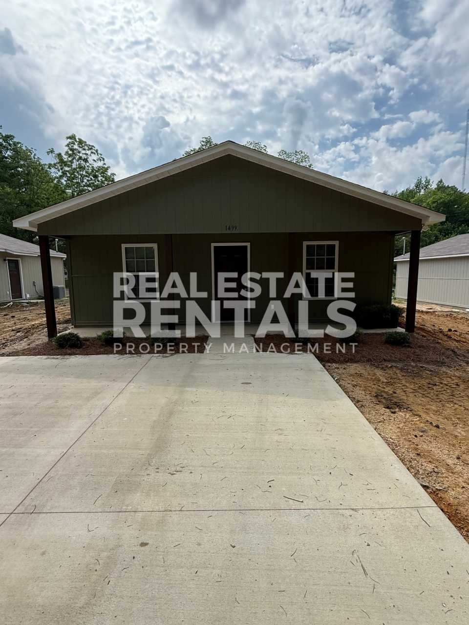 1499 Van Buren Avenue