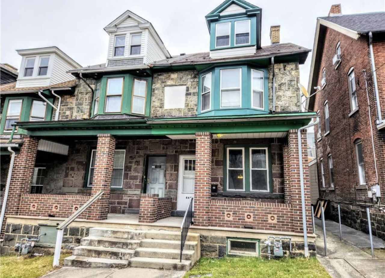 445 Montclair Avenue