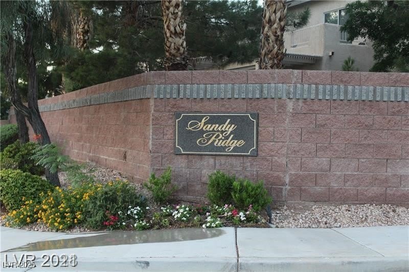 2492 BENCH REEF Place