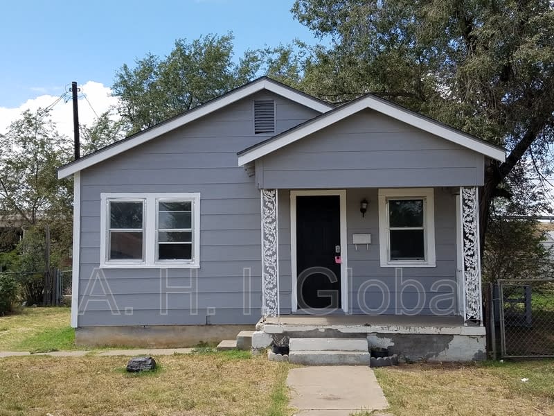 2502 South Pierce Street