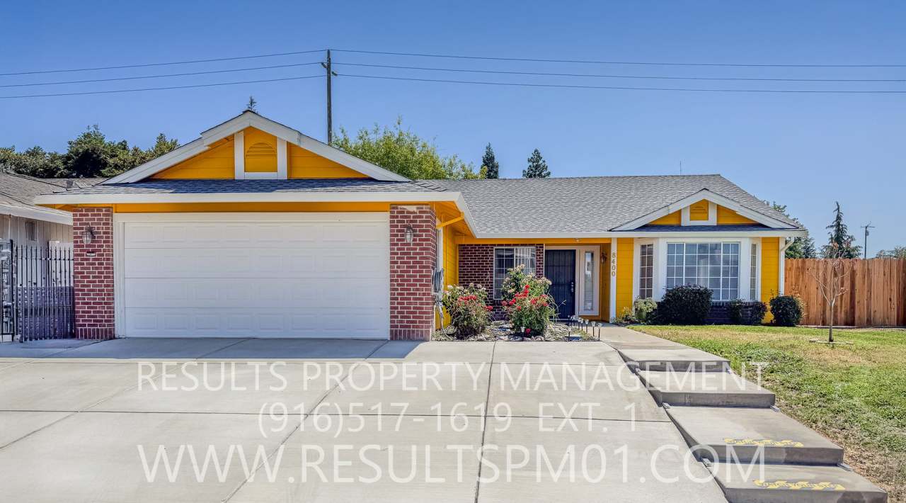Spacious 3 Bedroom on corner lot
