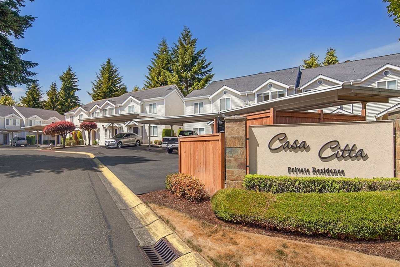 2Bd/2.5Ba Kirkland Condo