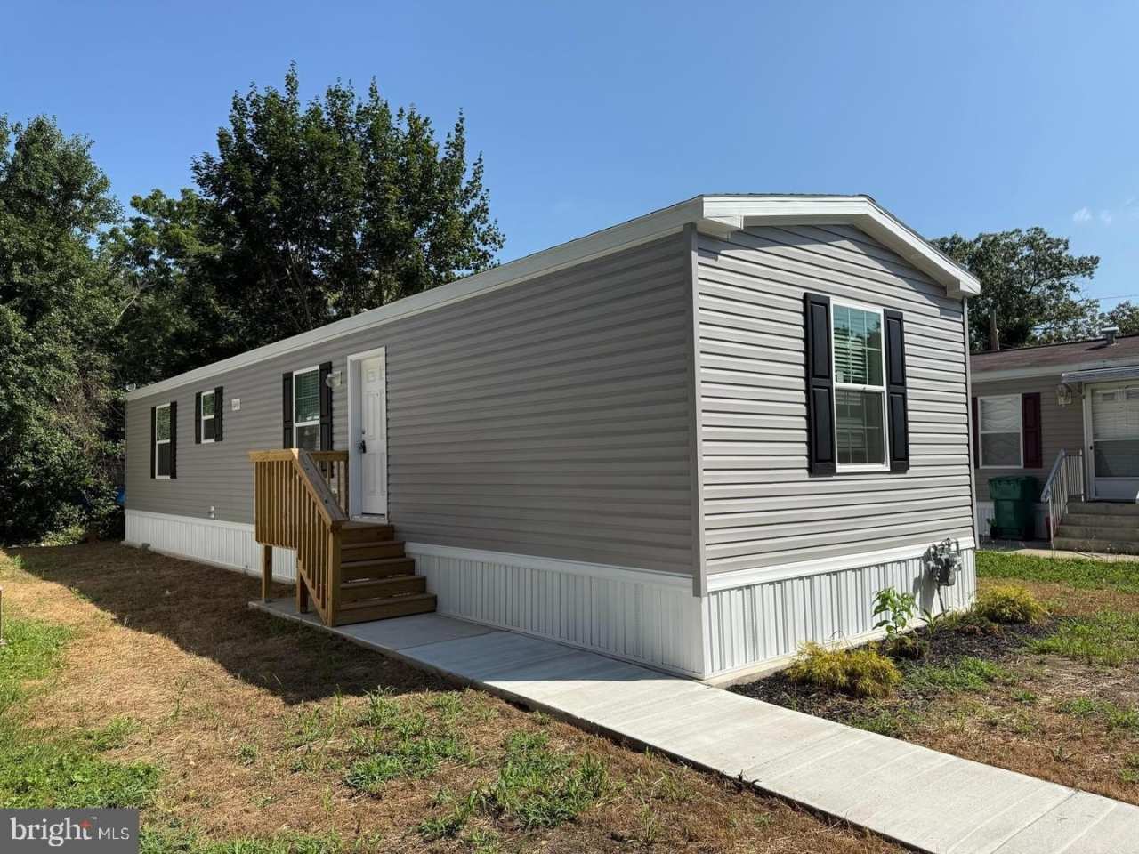 1920 S DELSEA Drive unit: 21