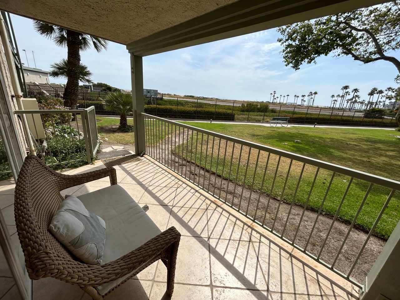 Beautiful Ocean Front Condo