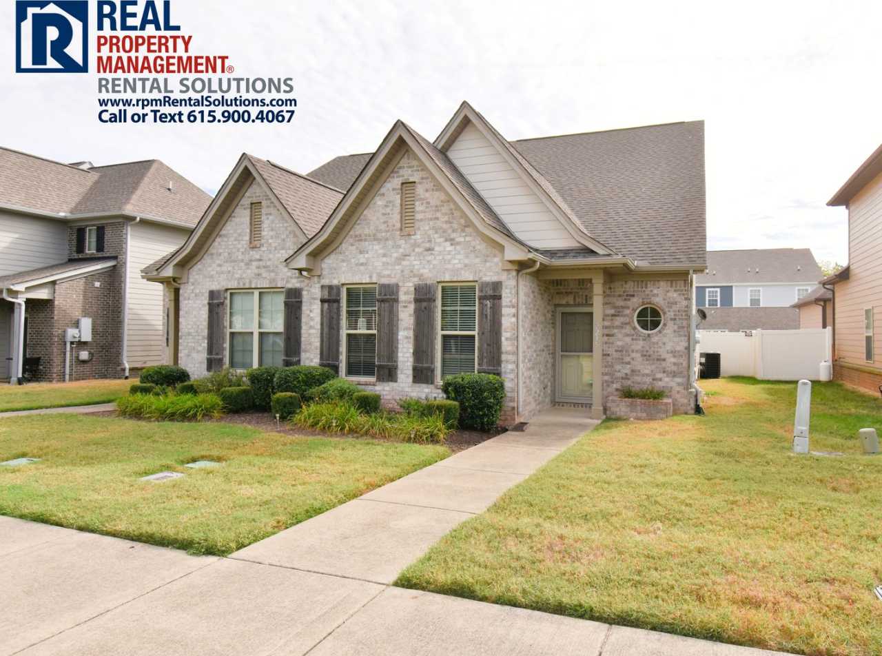 Great 3BD 2.5BA, attached garage, Three Rivers Neighborhood in the 'Boro!