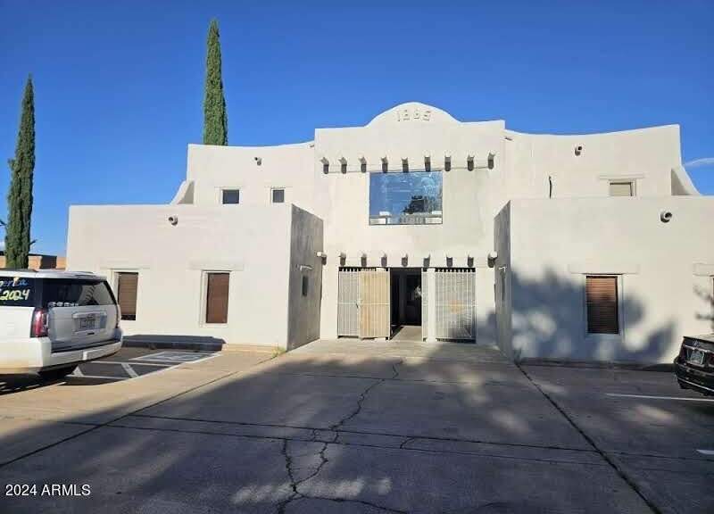 1865 PASEO SAN LUIS --