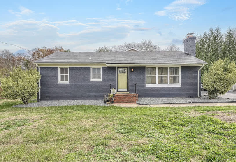 8027 McLean Street - 4