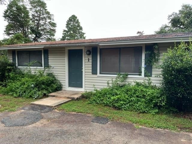 1569 Coombs Drive unit: 1