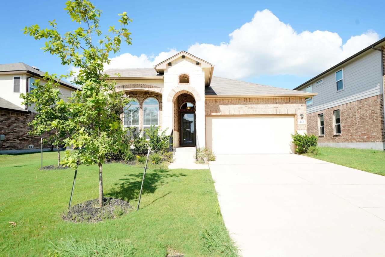 Immaculate Rental Now Available in the Coveted Turning Stone Subdivision - Cibolo! Realtor Commission: $550