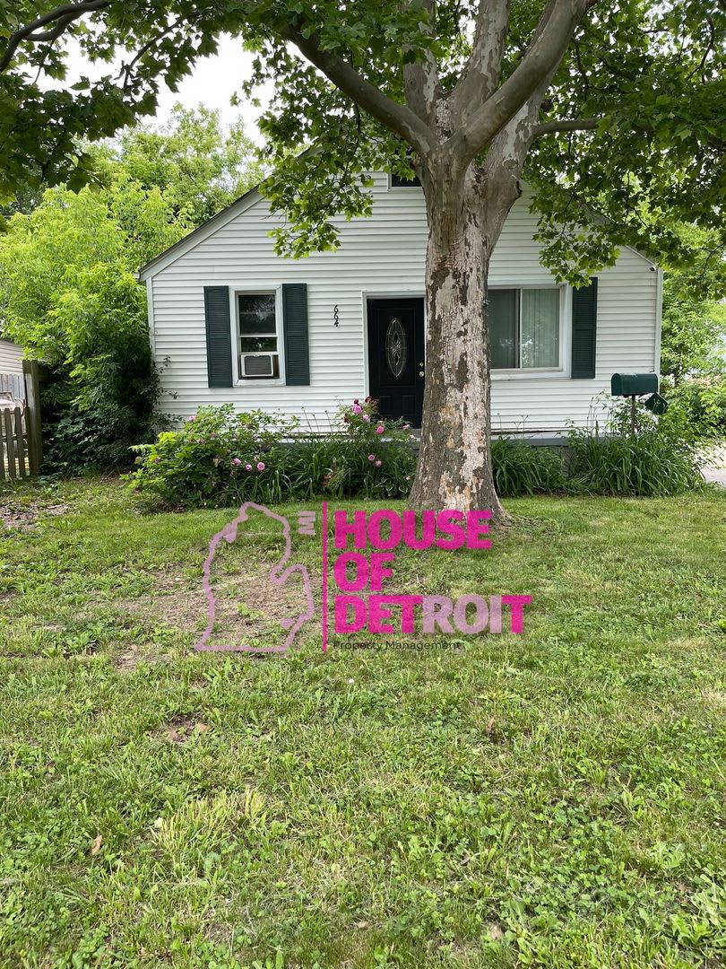2 BEDROOM | 1 BATH | FREE PRE SCREEN