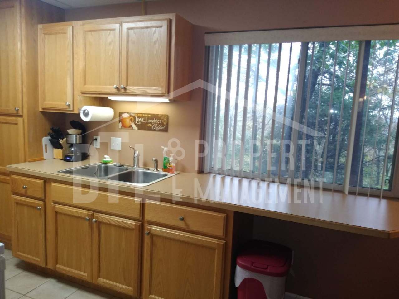 Fantastic Furnished 1 Bedroom Cond