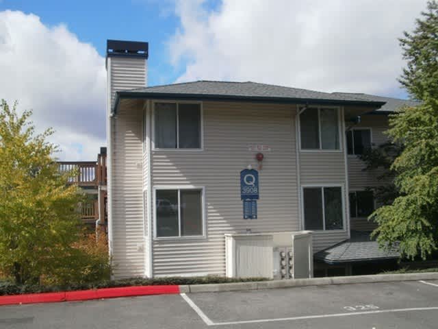 Nice 2 bed / 1 bath Condo in Bothell!