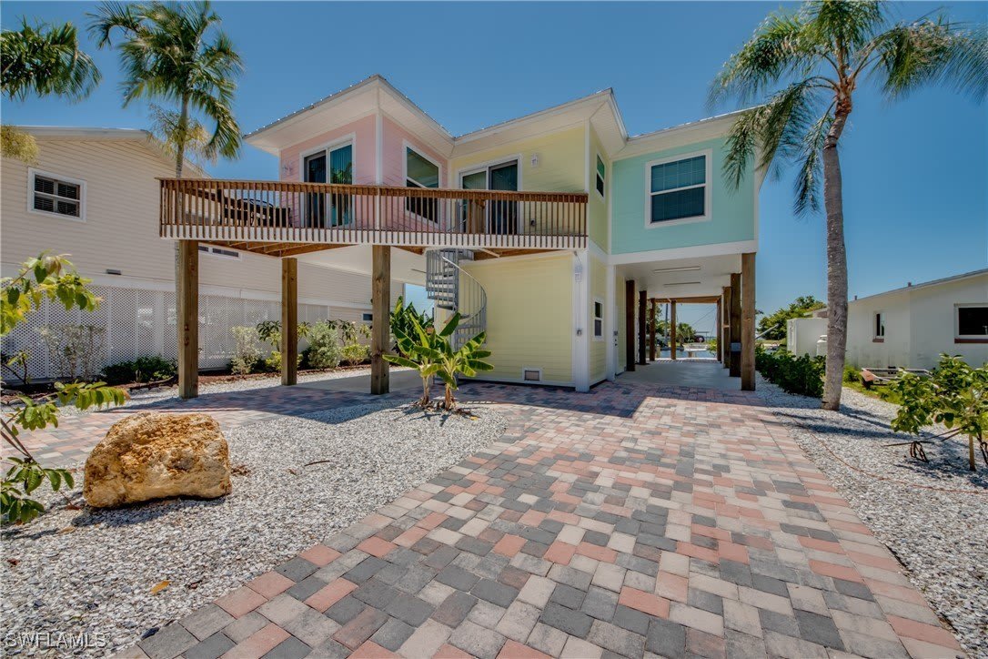 2579 Third Street