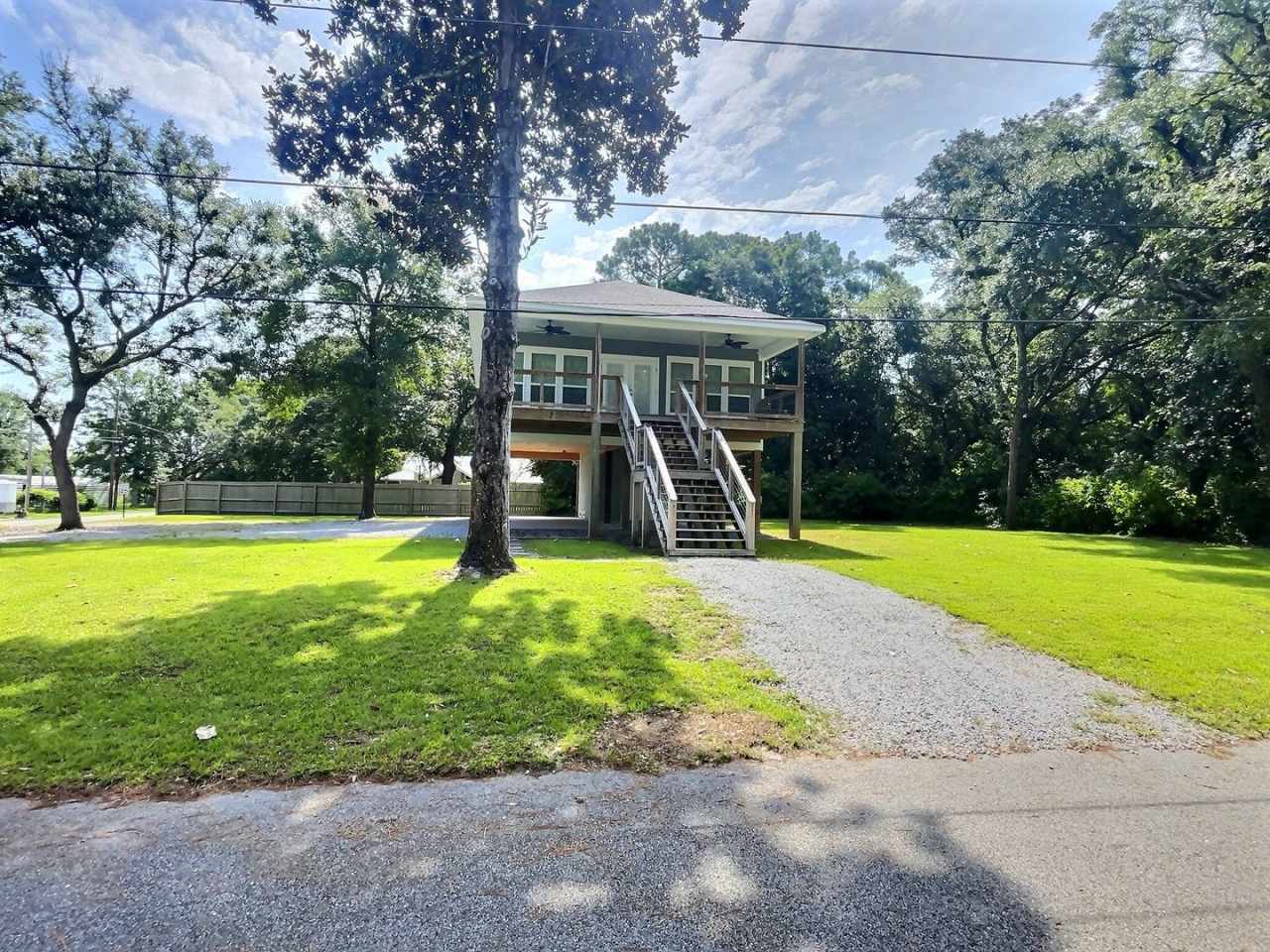 2-Bedroom, 2-Bathroom home on a large corner lot in Ocean Springs, MS!