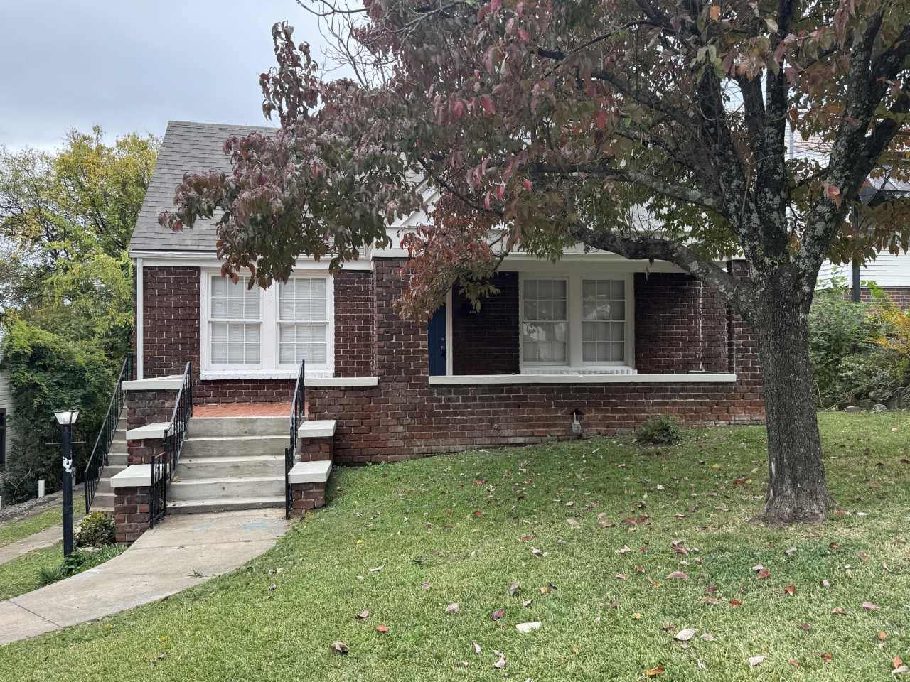 1605 4th Terrace West