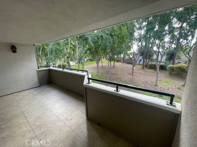 22382 Caminito Madera