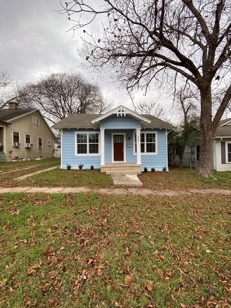 Temple Beauty 3 Bed 1.5 Bath