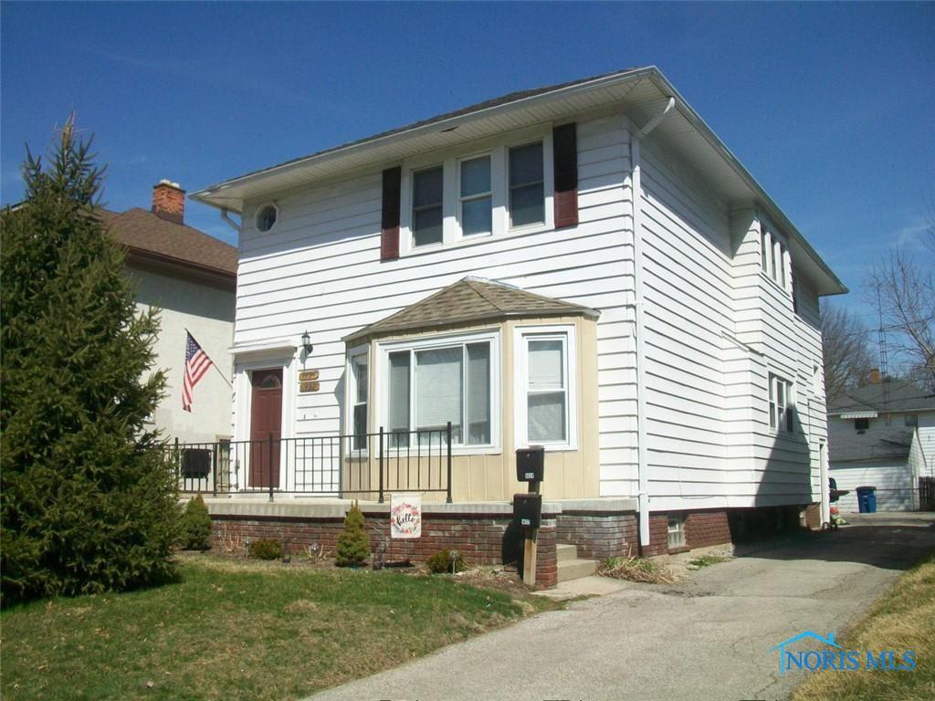 1432 Rollins Road - Upper