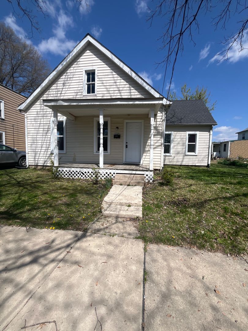 3 Bed 1 Bath Alton House