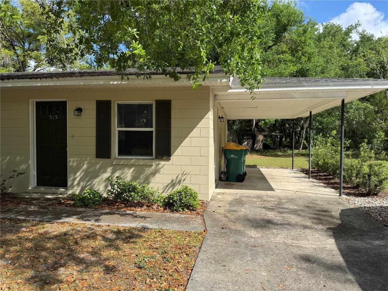 515 OAK AVENUE