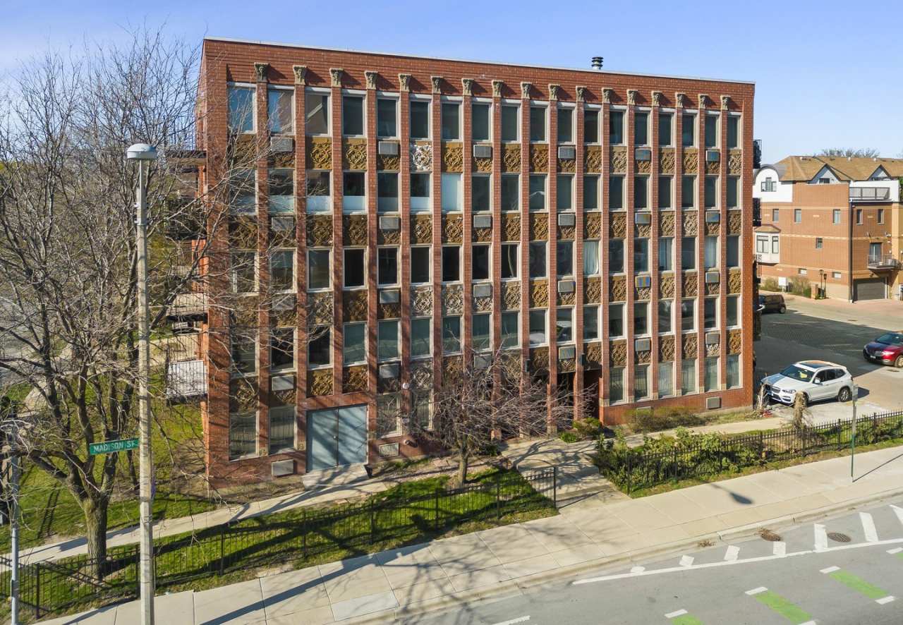 1041 Susan Collins Lane unit: 102